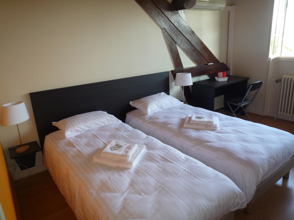 La Maison Des Bonheurs Bed and Breakfast Rillieux-la-Pape Esterno foto