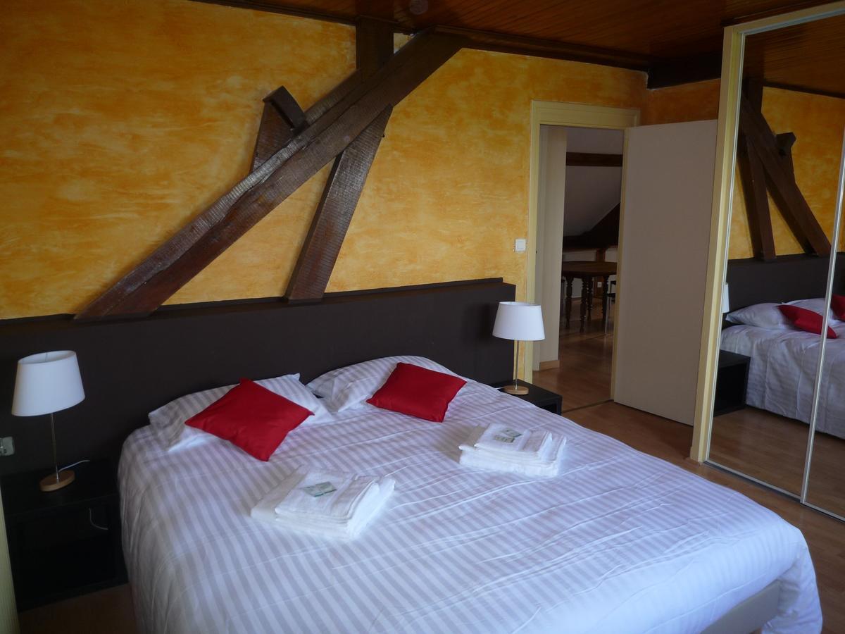 La Maison Des Bonheurs Bed and Breakfast Rillieux-la-Pape Esterno foto